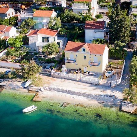 Planikovica Apartments Trogir Exterior photo
